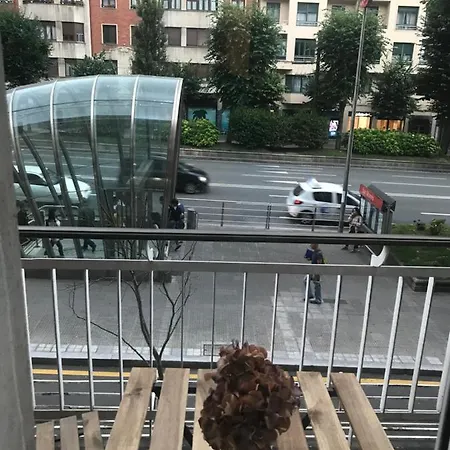 Fantastico Apartamento En El Centro De Bilbao Exterior photo